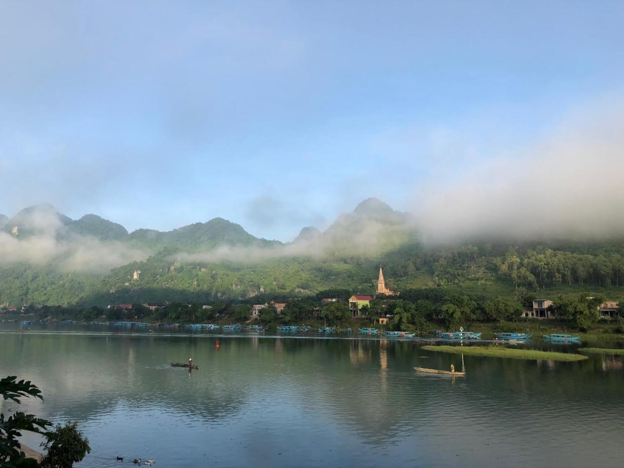 Commander Lodge Phong Nha Exterior foto